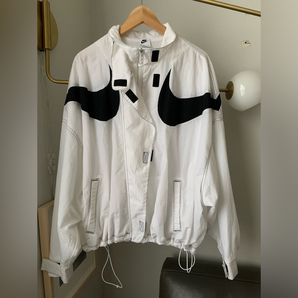 Nike swoosh pack repel woven jacket